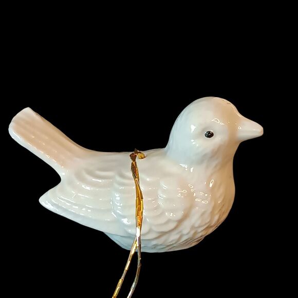 Vintage Pair Of White Bird Dove Porcelain Christmas Ornaments Glossy 3" x 1.5" - Picture 2 of 10